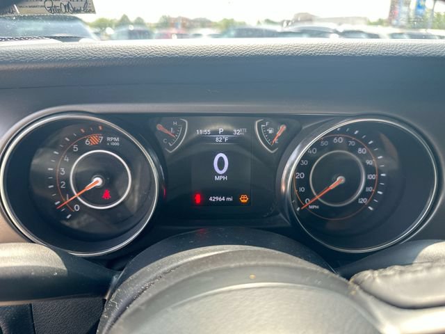 Used 2022 Jeep Wrangler Unlimited Sport AWD/4WD image 14