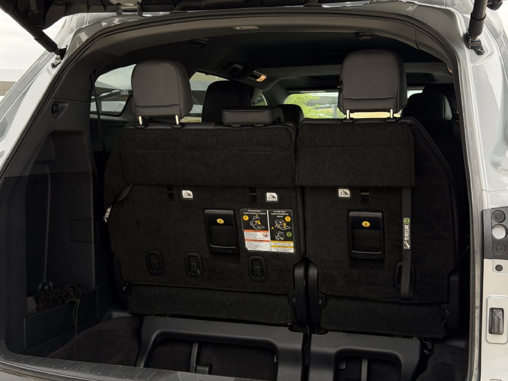 Used 2024 Toyota Sienna XLE Woodland Edition AWD/4WD image 22