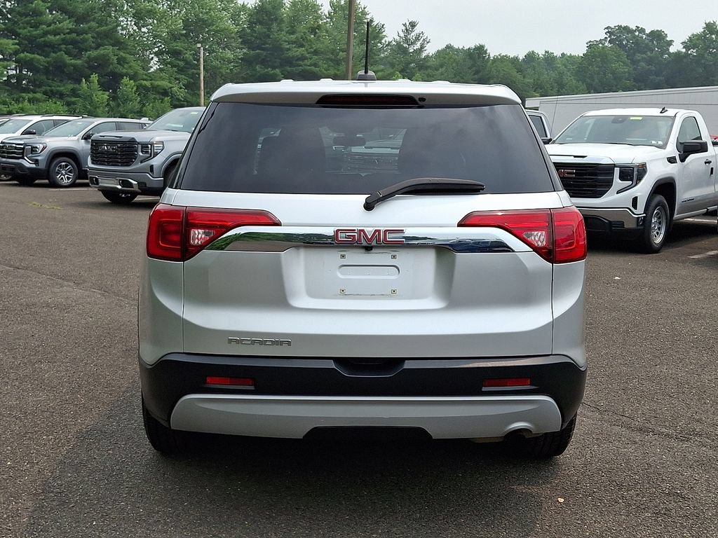 Certified 2017 GMC Acadia SLE FWD image 5