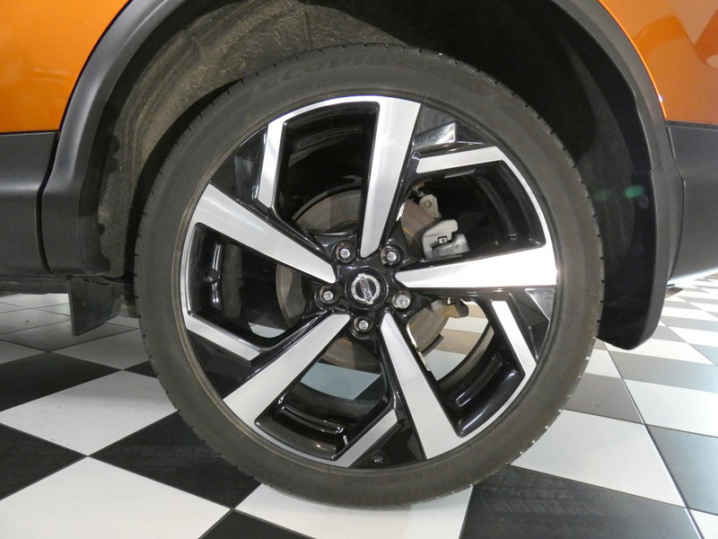 Used 2022 Nissan Rogue Sport SL w/ Premium Package AWD/4WD image 7