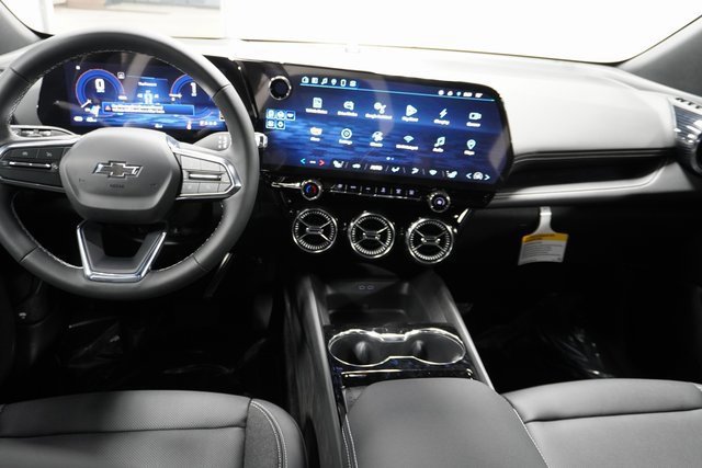 New 2025 Chevrolet Blazer EV LT image 22