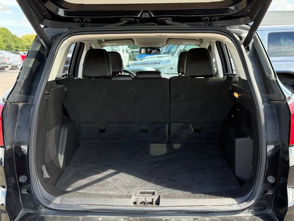 Used 2019 Ford Escape Titanium AWD/4WD image 29
