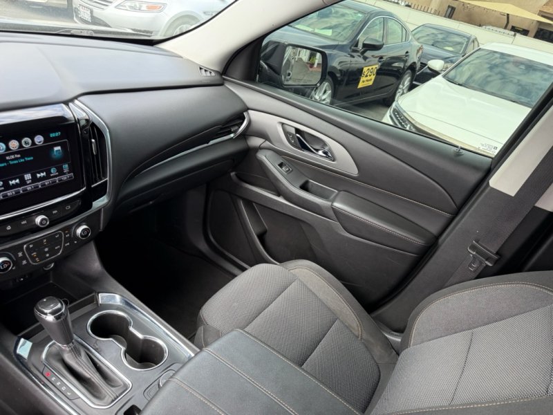 Used 2018 Chevrolet Traverse LT AWD/4WD image 22