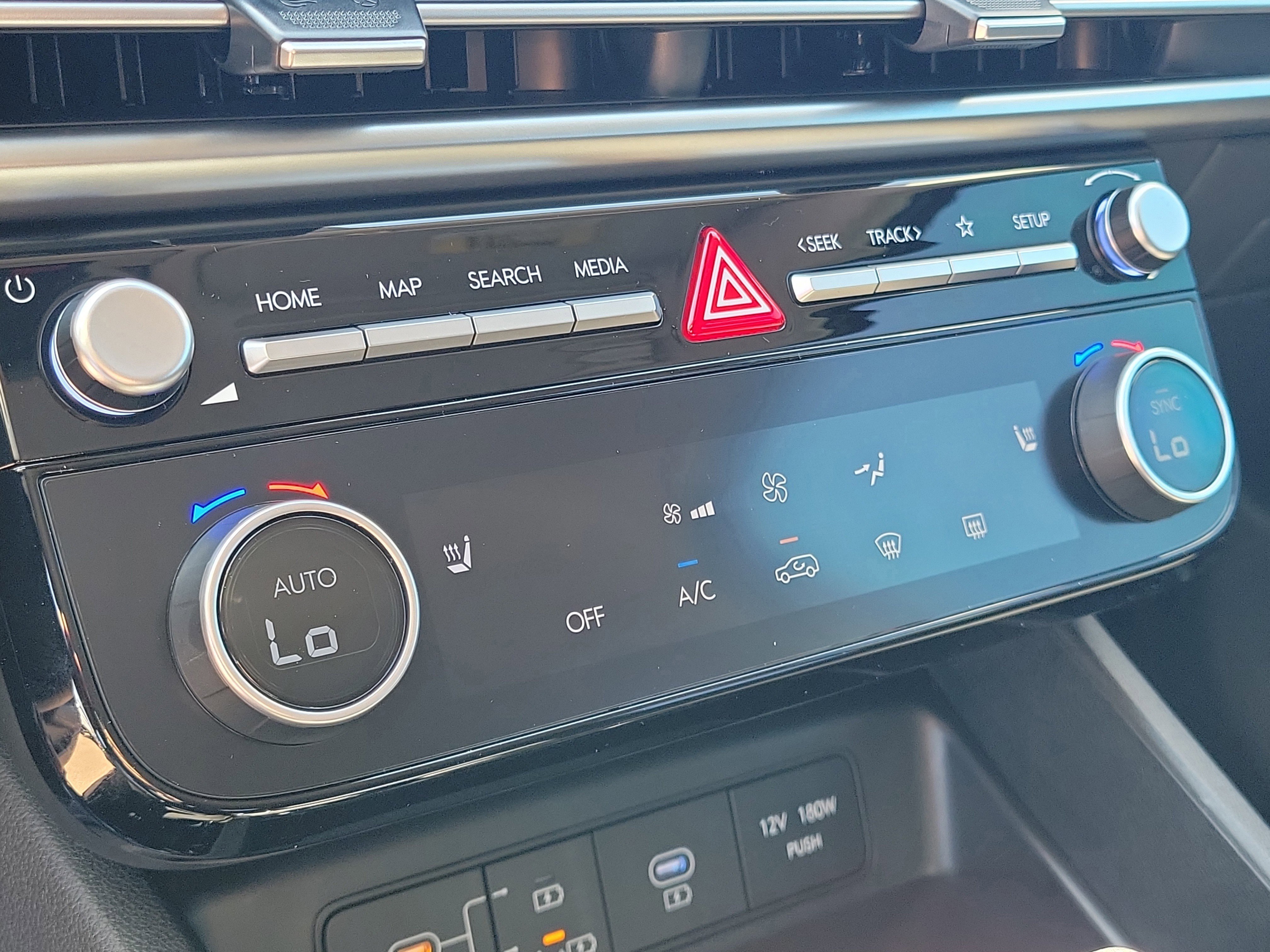 New 2026 Hyundai Tucson SEL FWD image 25