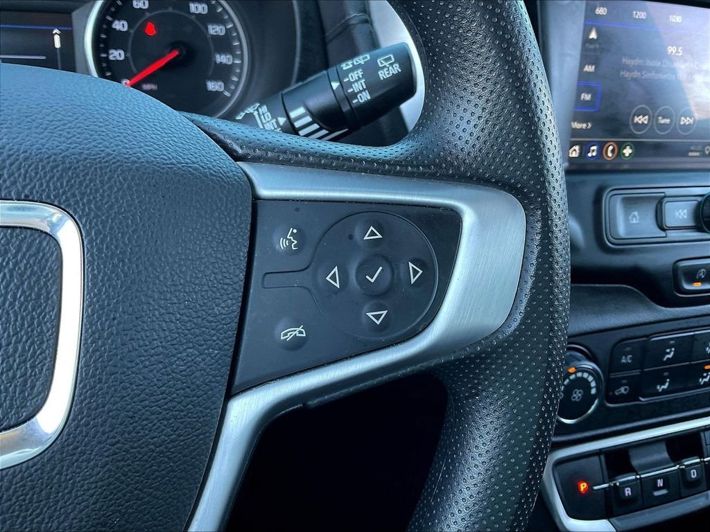 Used 2024 GMC Terrain SLE image 22