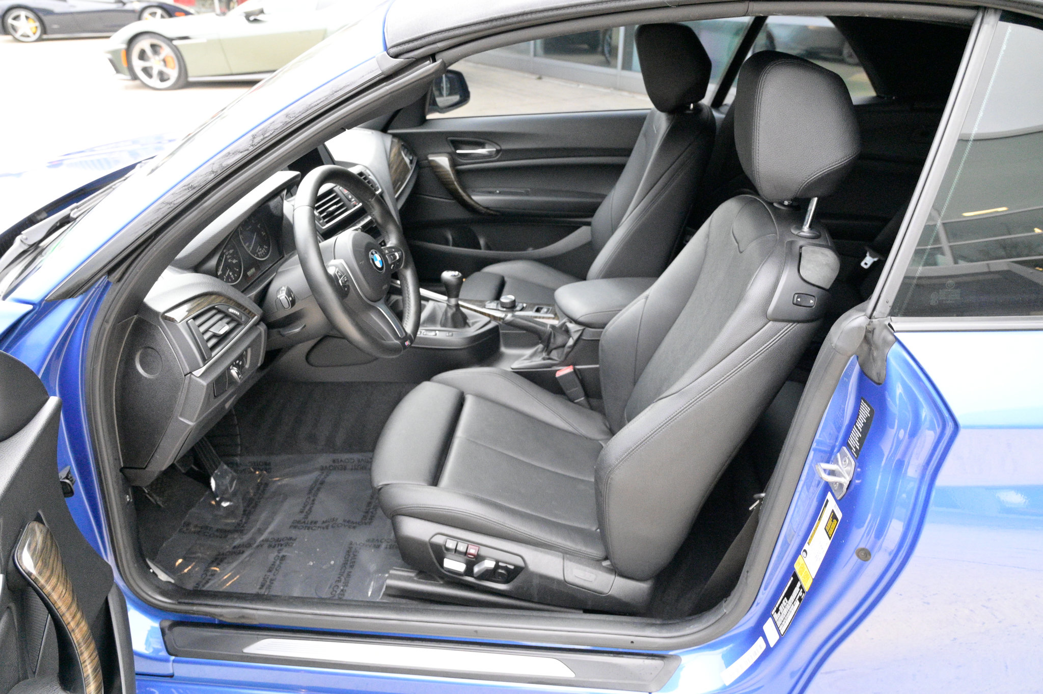 Used 2016 BMW M235i Convertible image 17