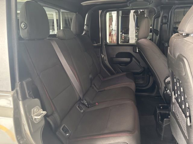 Used 2022 Jeep Gladiator Rubicon AWD/4WD image 37