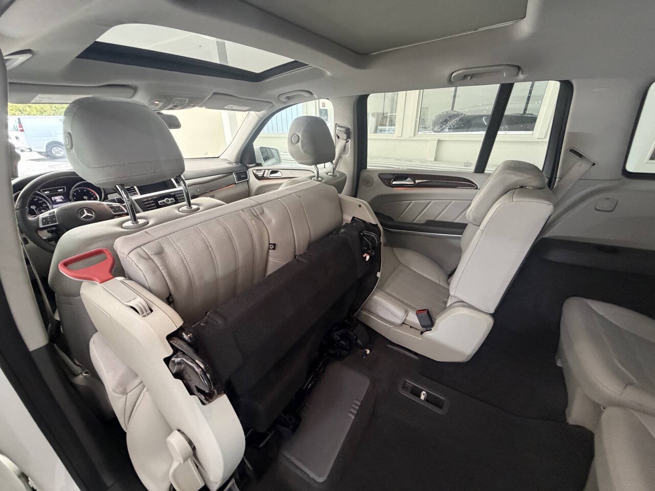 Used 2014 Mercedes-Benz GL 450 4MATIC image 17