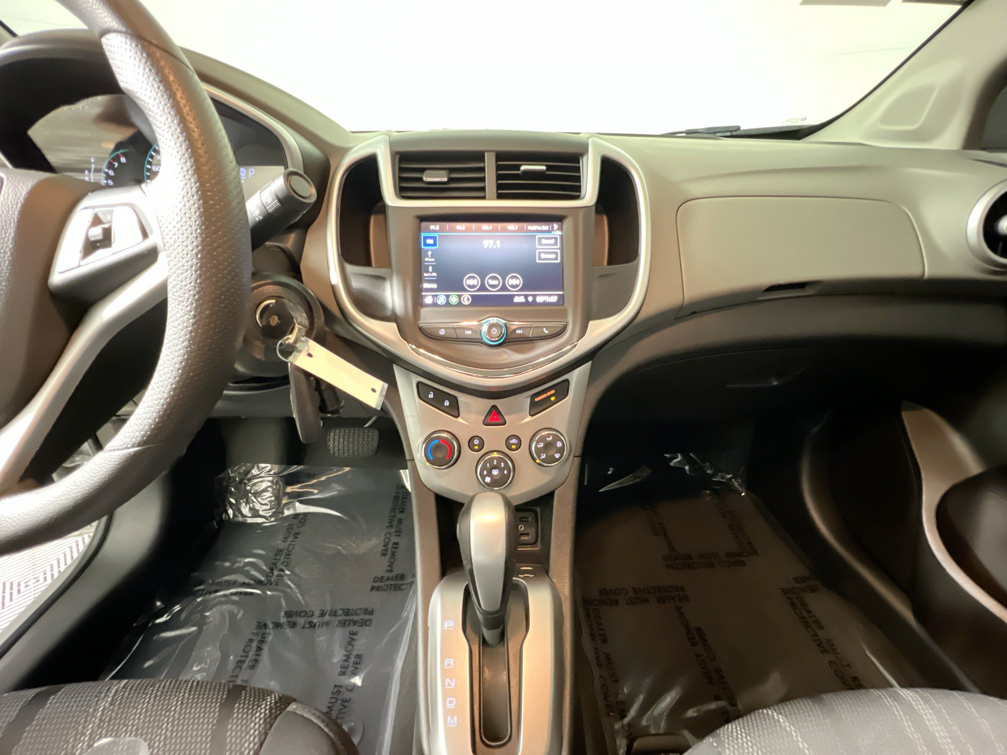Used 2020 Chevrolet Sonic LT FWD image 25