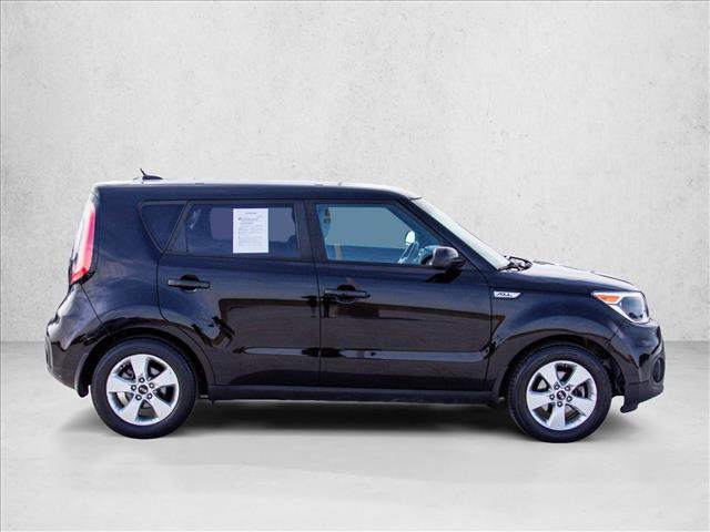 Used 2017 Kia Soul image 4