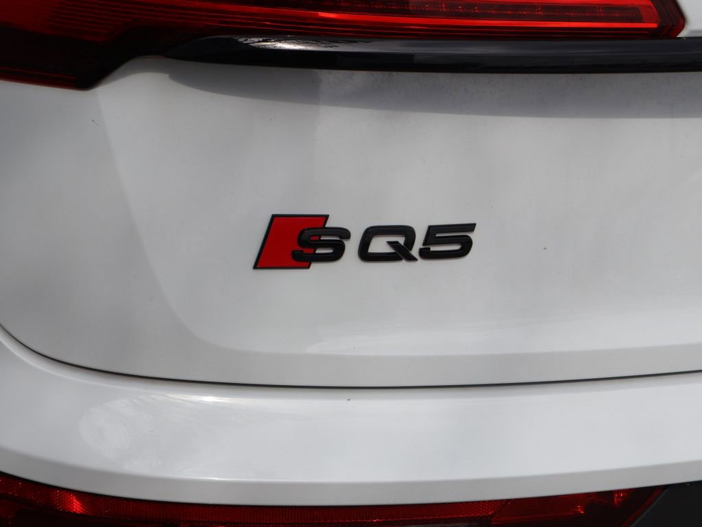 Used 2024 Audi SQ5 Premium Plus AWD/4WD image 9