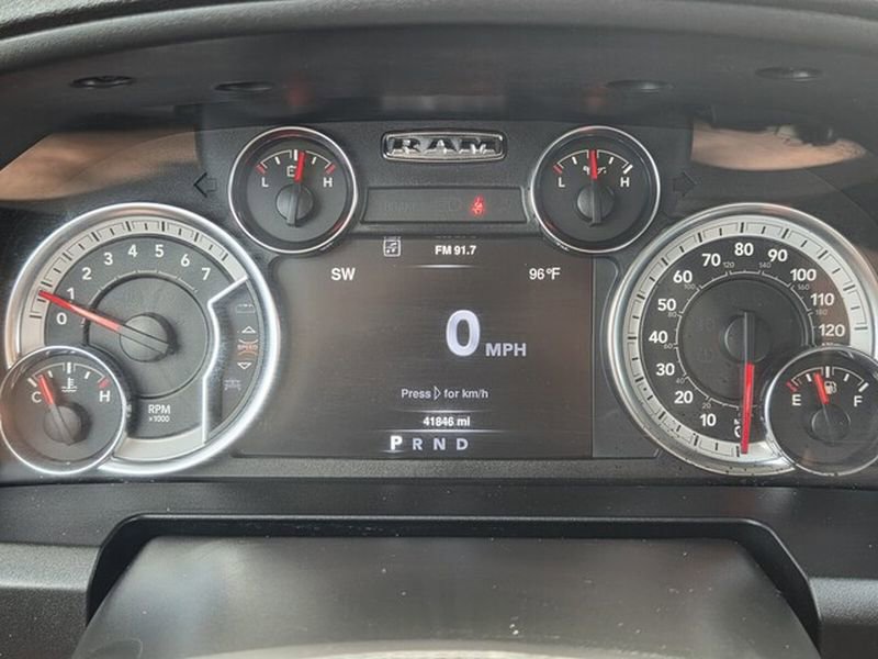 Used 2022 RAM 1500 Classic SLT w/ Electronics Group image 21