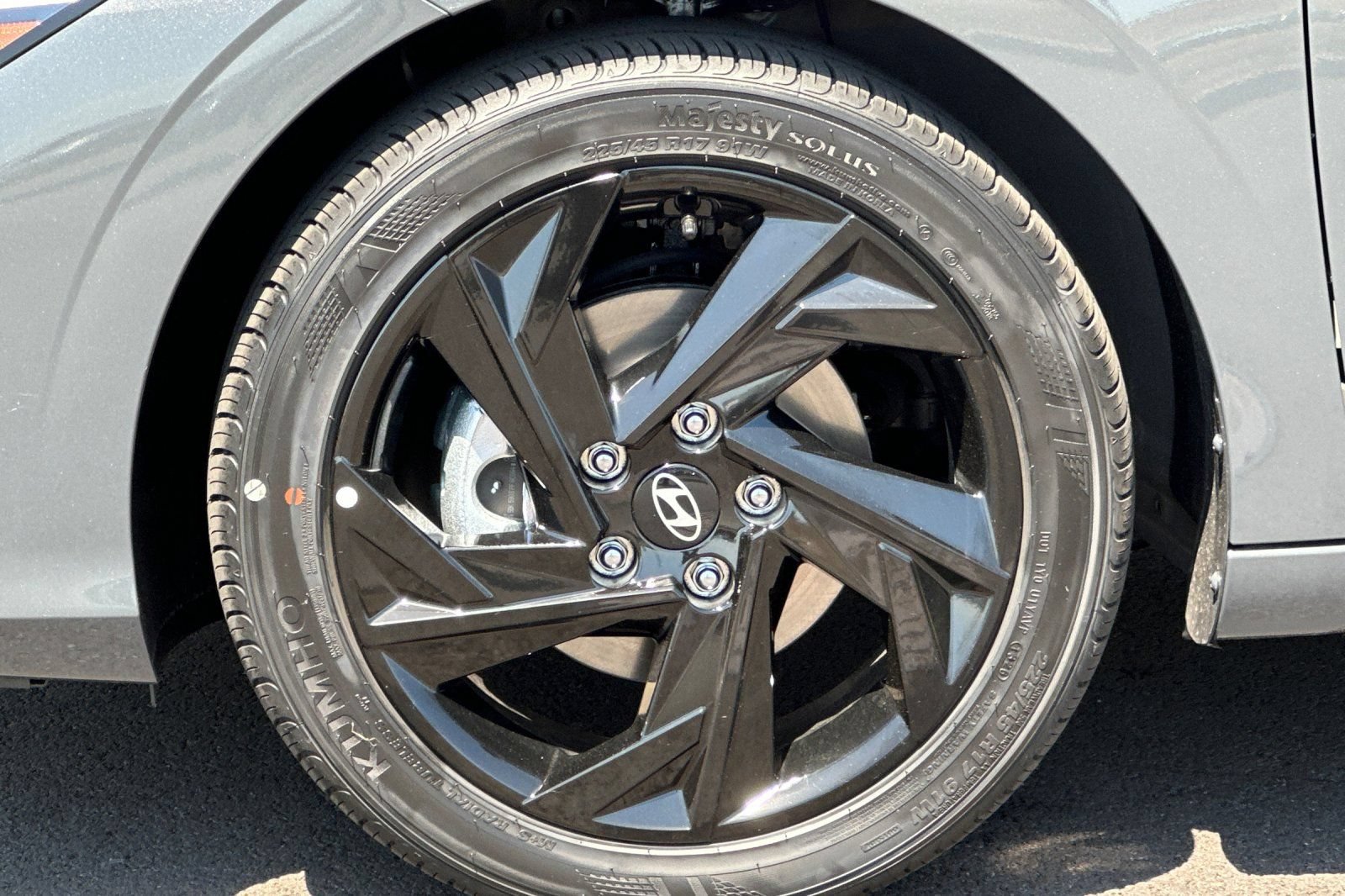 New 2026 Hyundai Elantra Sport FWD image 22