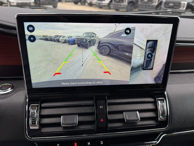 Used 2022 Lincoln Navigator Reserve w/ Monochromatic Package image 30