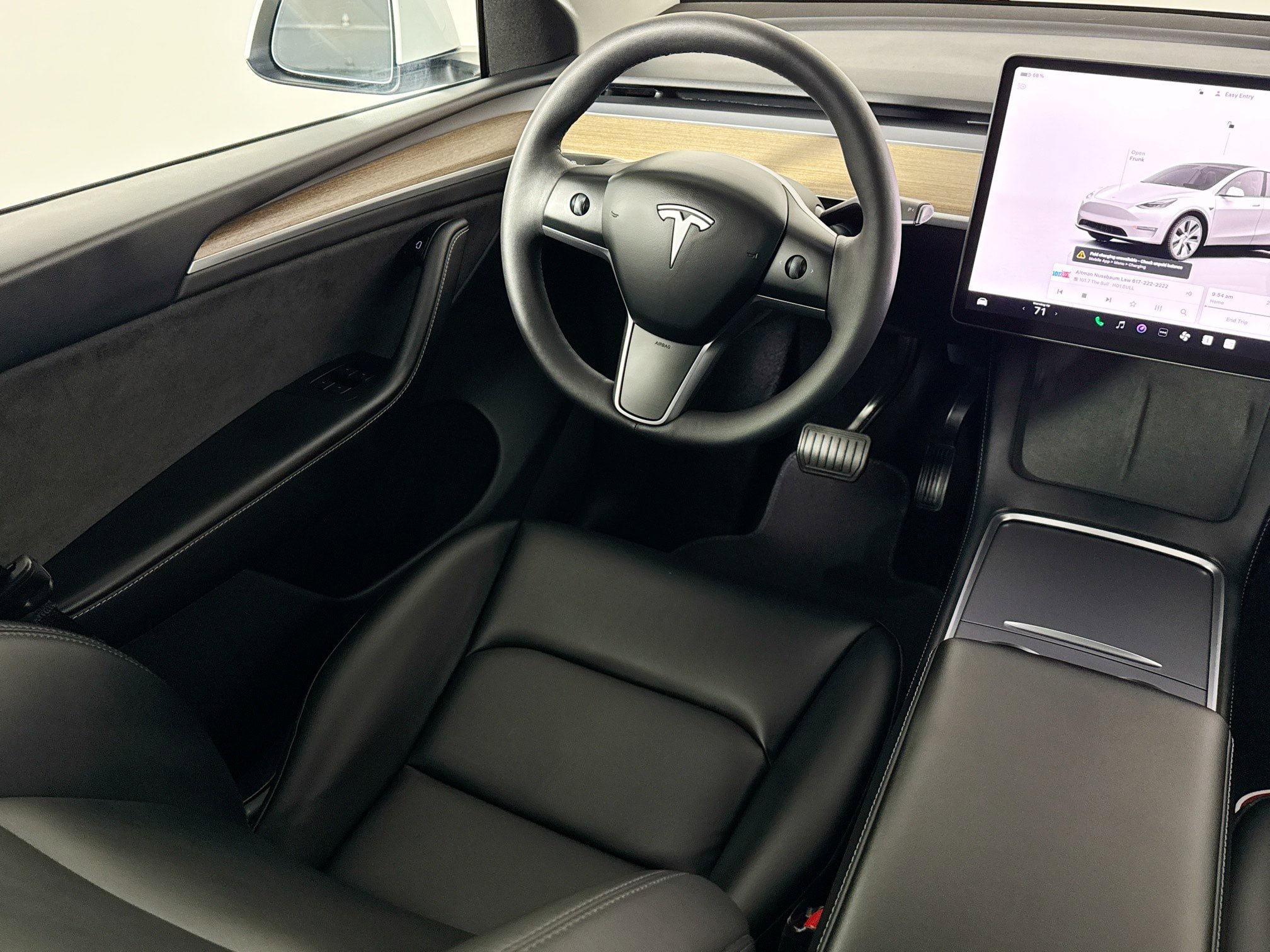 Used 2023 Tesla Model Y Long Range AWD/4WD image 29