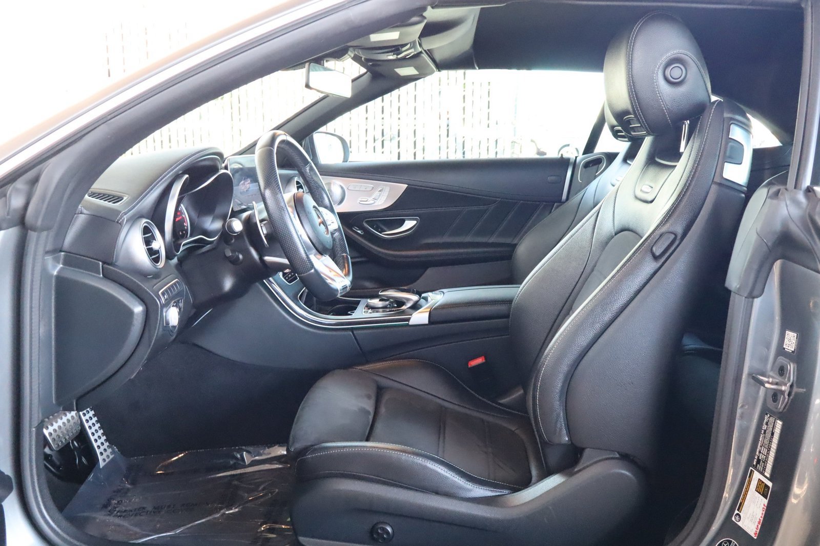 Used 2020 Mercedes-Benz C 63 AMG Cabriolet image 23