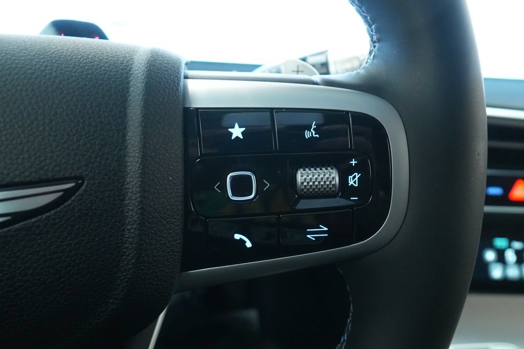 New 2026 Genesis GV70 2.5T Select AWD/4WD image 41