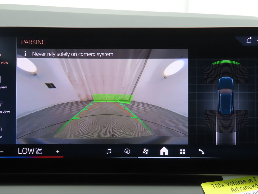 Certified 2025 BMW X3 xDrive30i w/ Convenience Package image 16