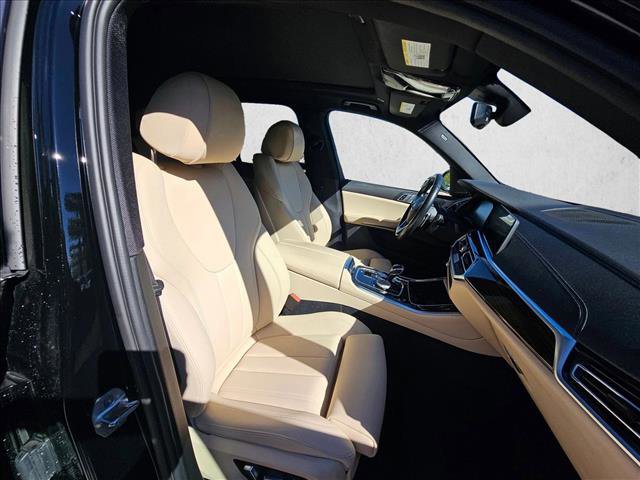 Used 2021 BMW X5 sDrive40i w/ Premium Package image 16