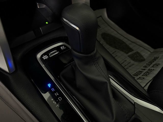 Used 2024 Toyota Corolla Cross SE w/ Moonroof Package image 26