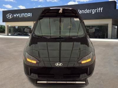 Used 2023 Hyundai Ioniq 6 Limited RWD image 2