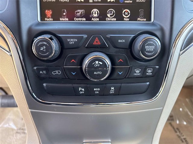 Used 2015 Jeep Grand Cherokee Overland image 24