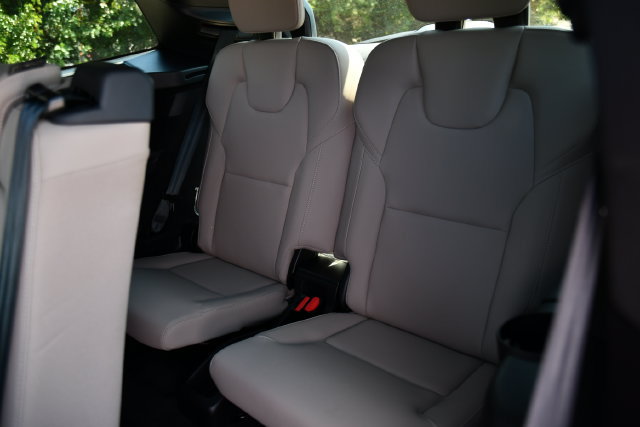 New 2026 Volvo XC90 B6 Plus w/ Protection Package AWD/4WD image 18