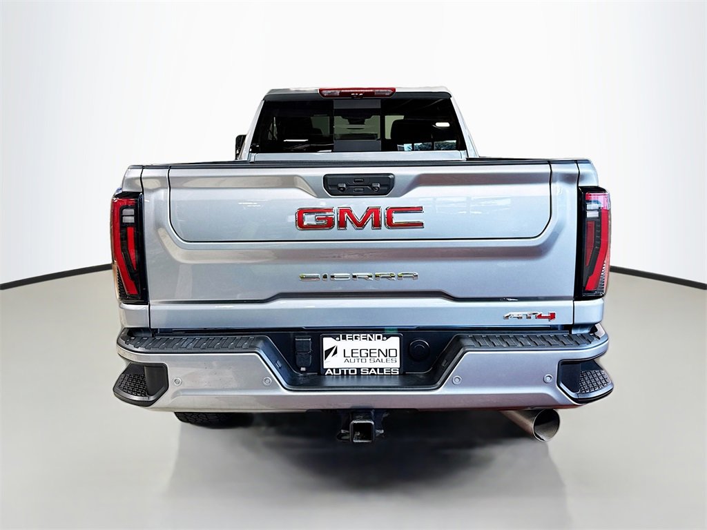 Used 2024 GMC Sierra 2500 AT4 w/ AT4 Premium Plus Package image 9