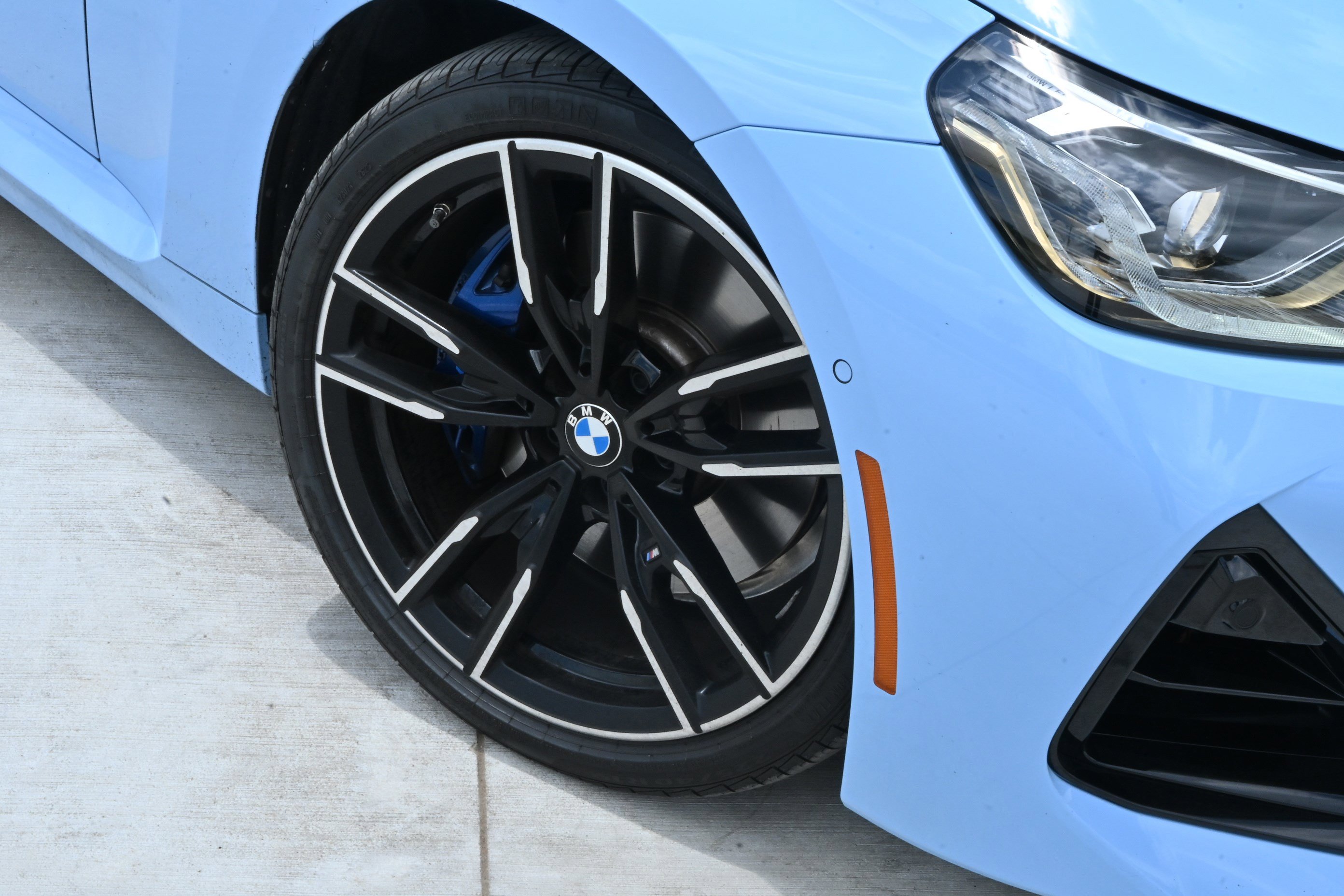 Used 2025 BMW M240i Coupe RWD image 11