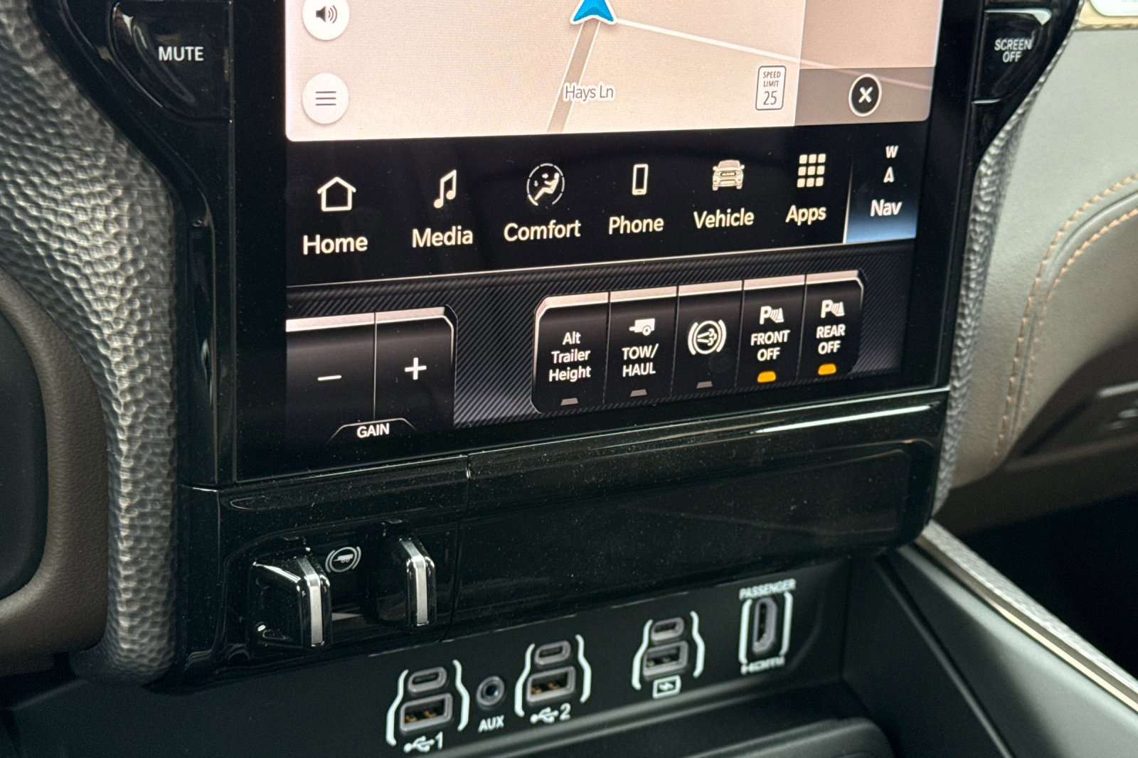 New 2026 RAM 3500 Limited image 19