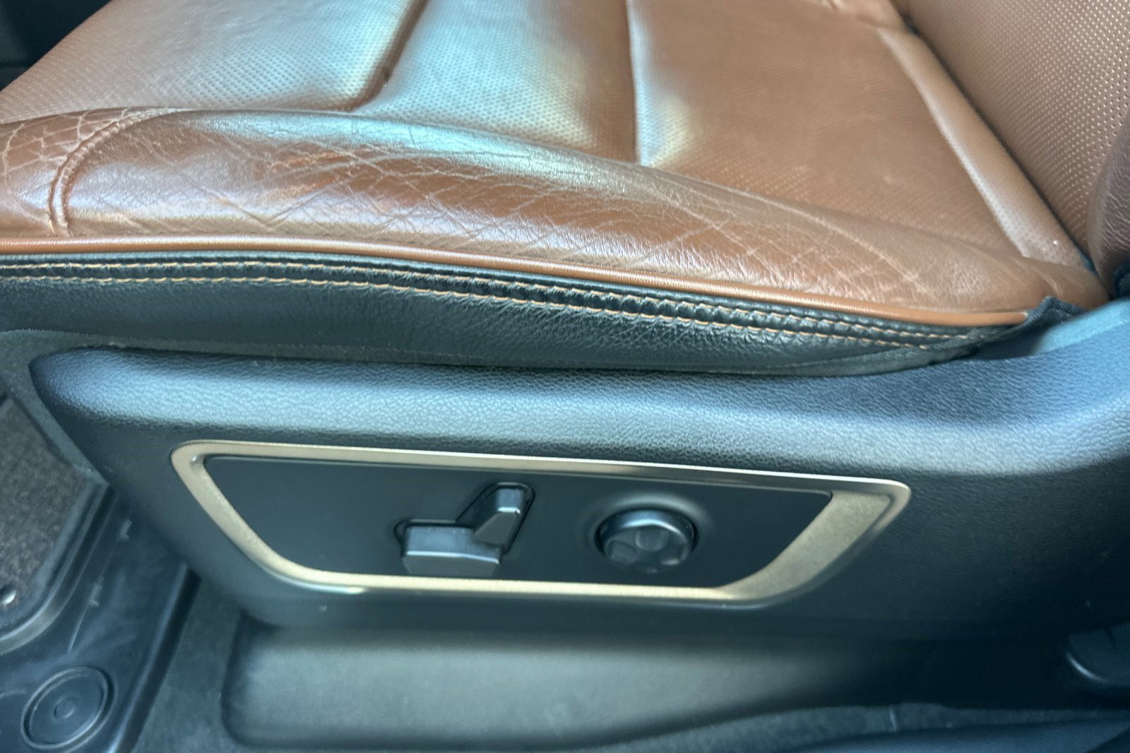 Used 2021 RAM 1500 Limited image 13