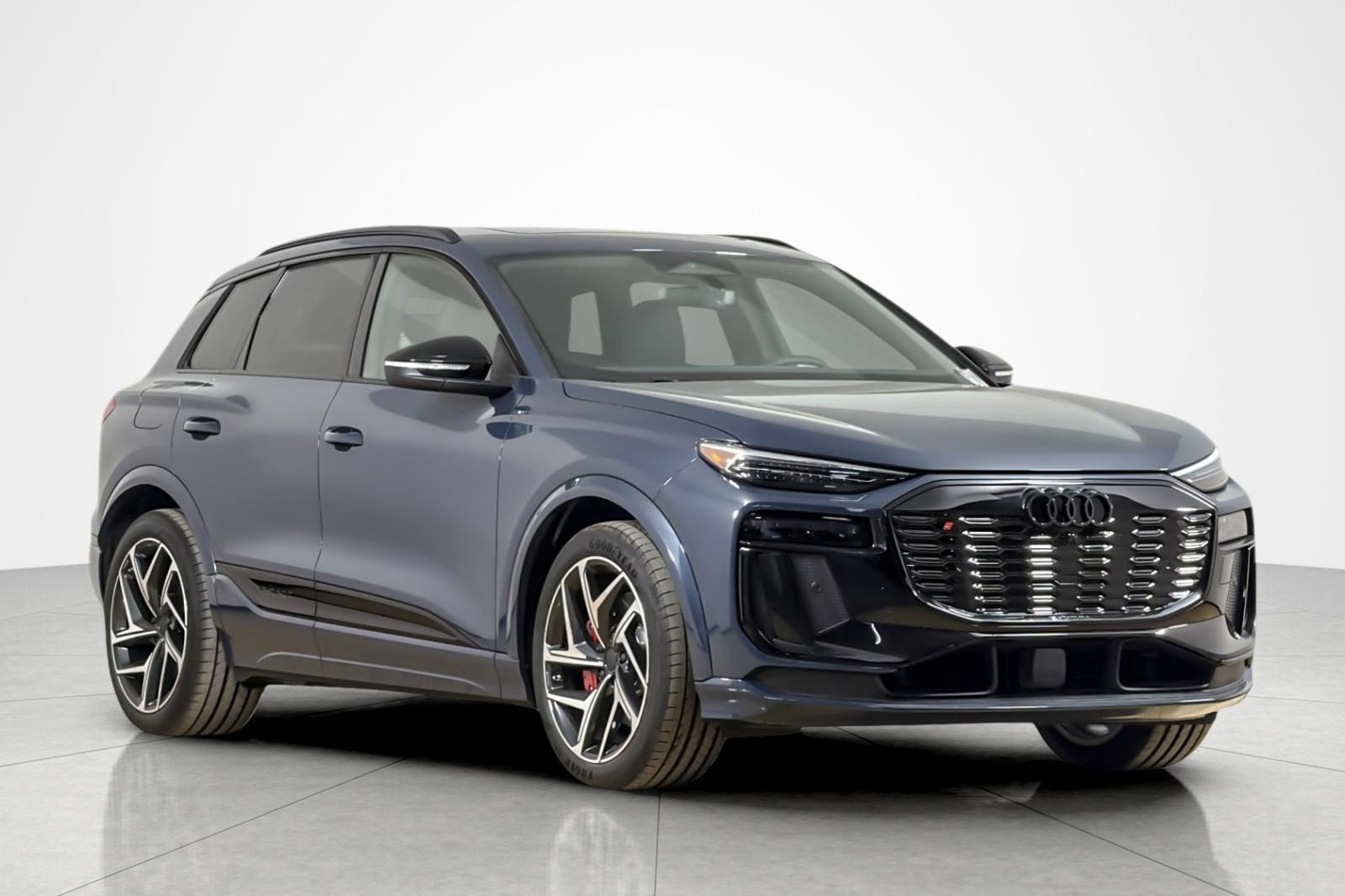 New 2027 Audi SQ6 e-tron Premium Plus AWD/4WD image 2