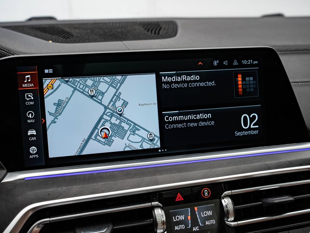 Used 2022 BMW X5 M50i AWD/4WD image 35