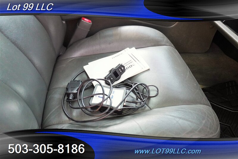 Used 2005 Chevrolet Silverado 2500 LT w/ Heavy-Duty Power Package AWD/4WD image 23