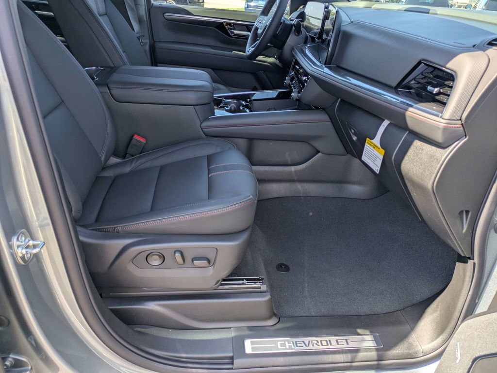 New 2026 Chevrolet Suburban RST w/ Comfort Package image 35