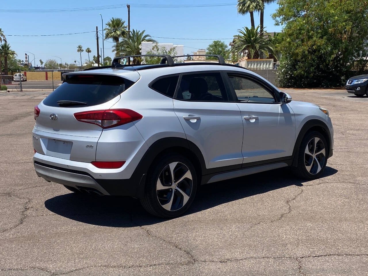 Used 2018 Hyundai Tucson Value AWD/4WD image 4
