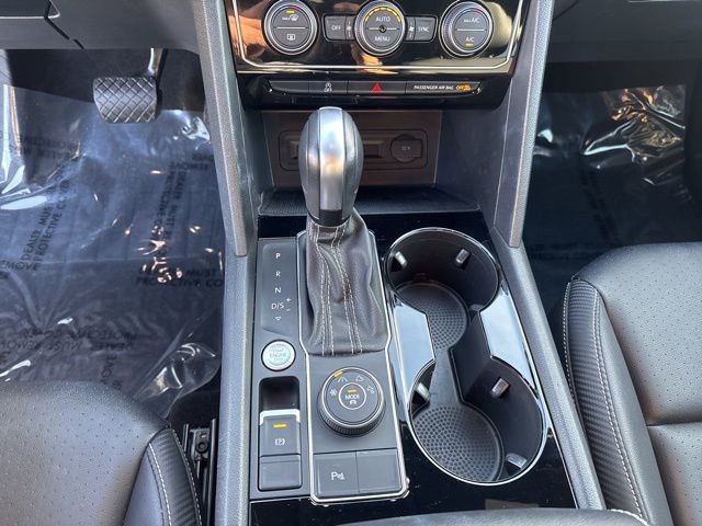 Used 2023 Volkswagen Atlas Cross Sport SE w/ Panoramic Sunroof Package image 20