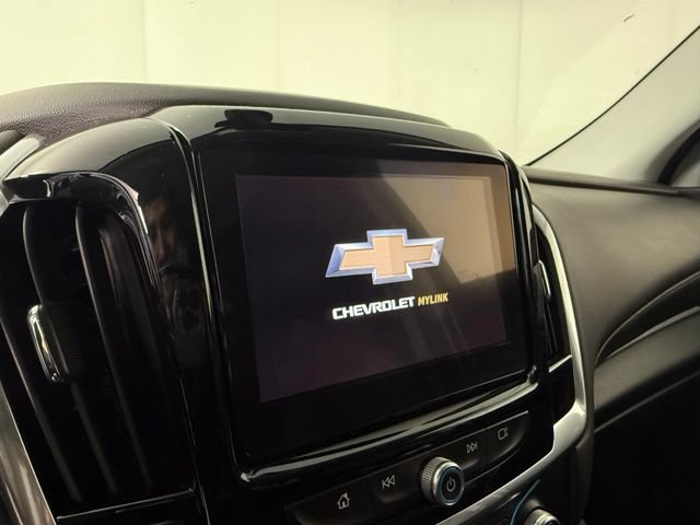 Used 2019 Chevrolet Traverse RS w/ LPO, Floor Liner Package FWD image 19