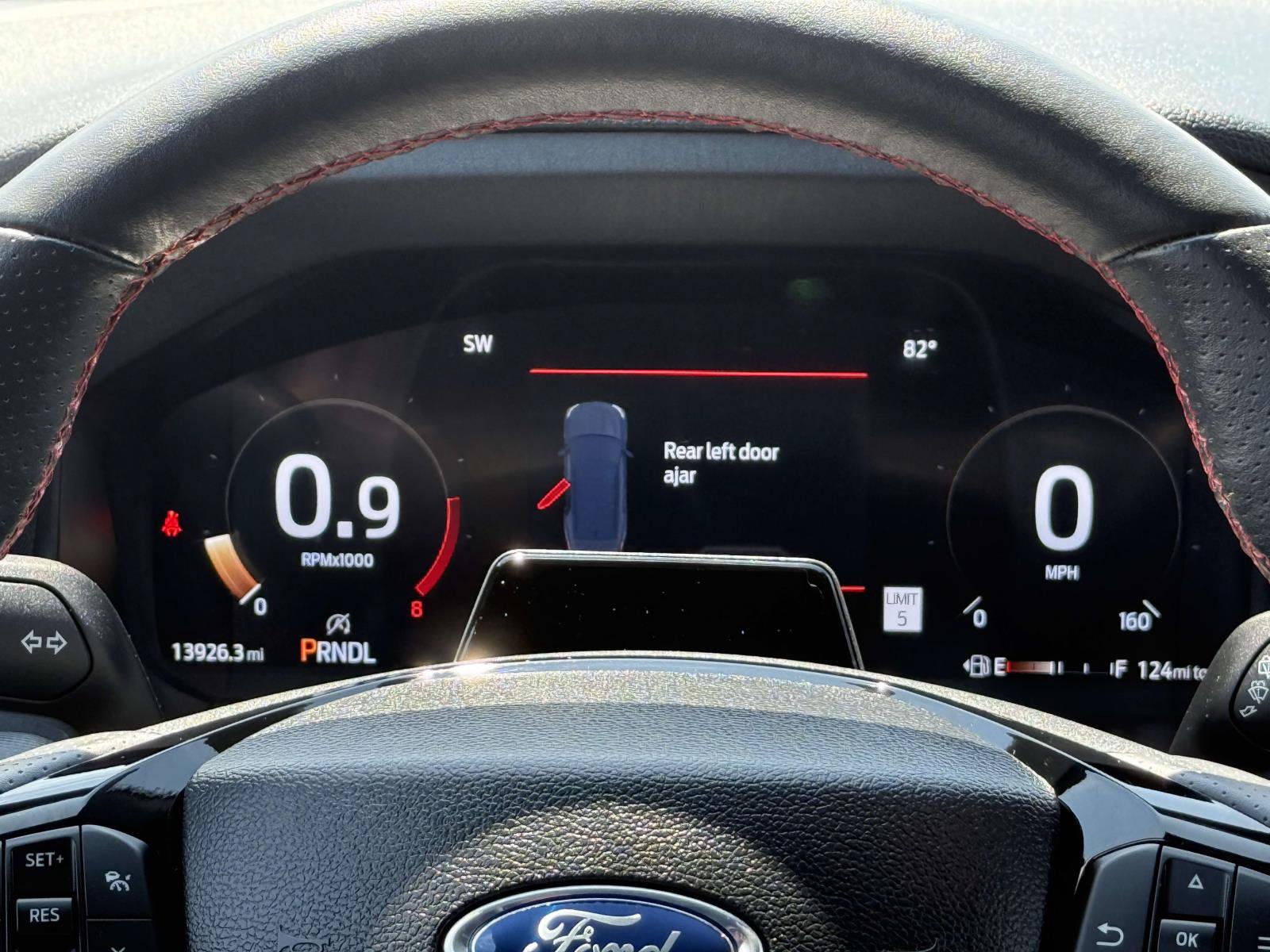 Used 2025 Ford Explorer ST-Line w/ ST-Line Street Pack AWD/4WD image 19