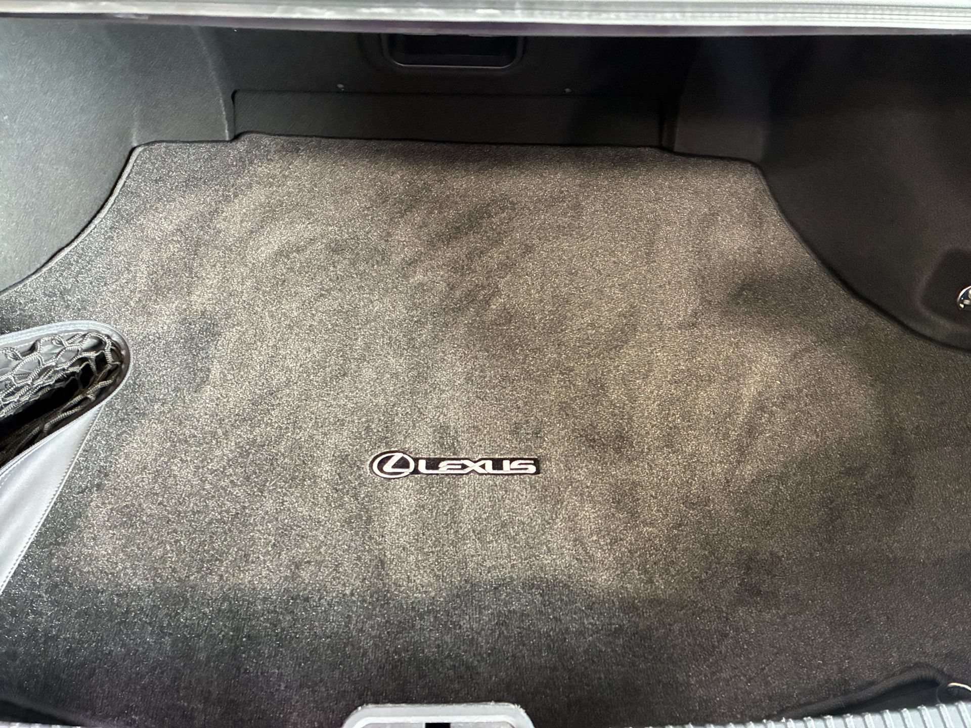 Used 2025 Lexus ES 350 Ultra Luxury w/ Accessory Package (Z1) FWD image 12