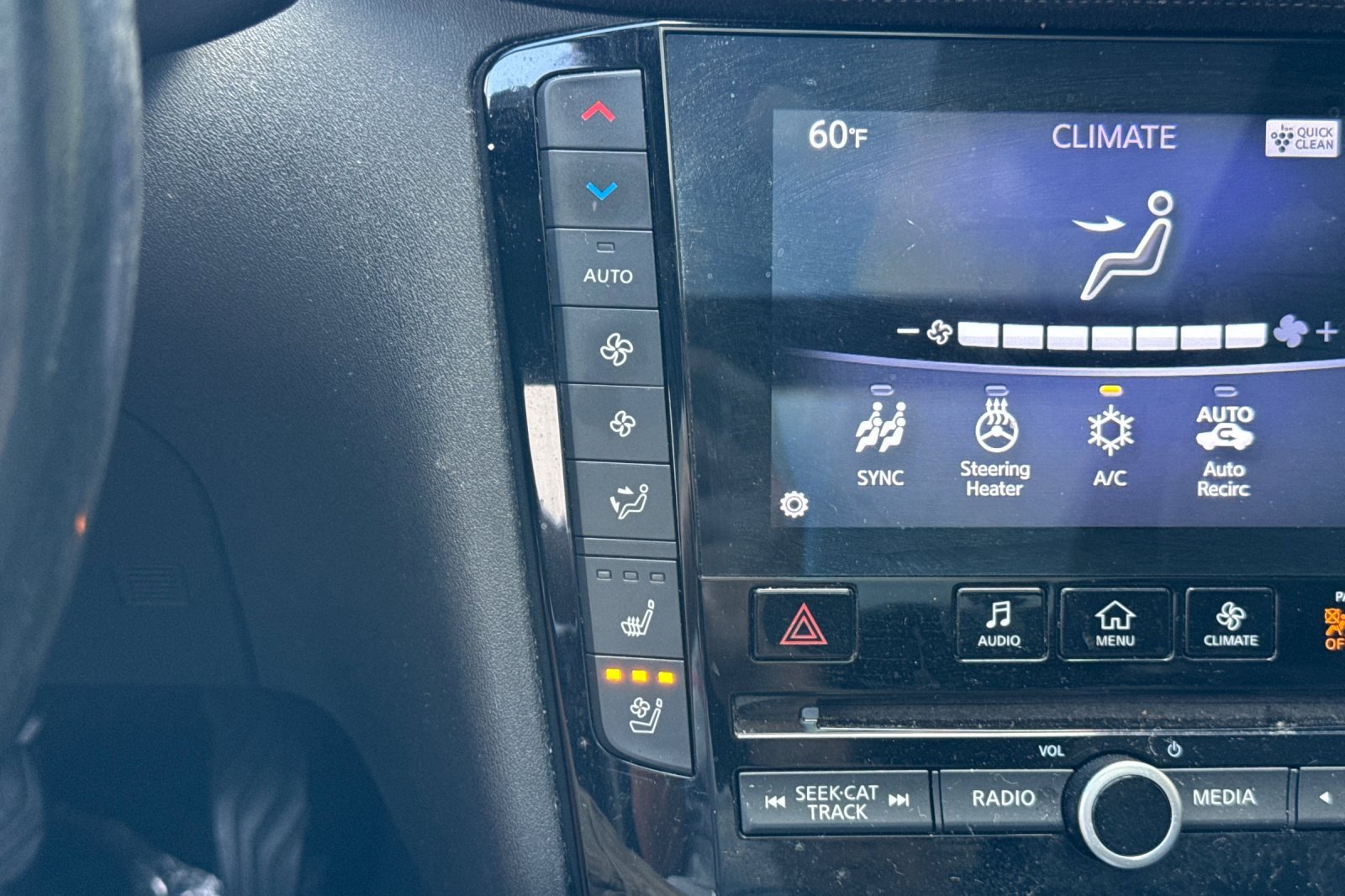 Used 2019 INFINITI QX50 Essential w/ Sensory Package image 30