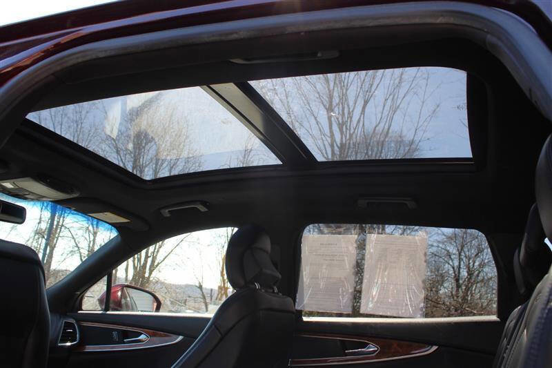 Used 2018 Lincoln MKX Reserve w/ Lincoln MKX Climate Package image 23