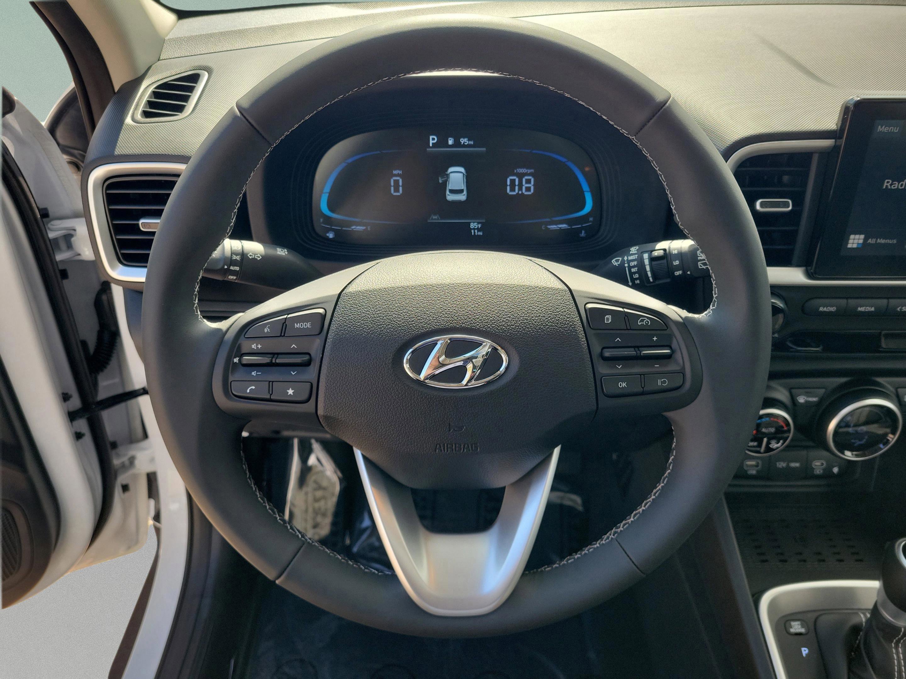 New 2026 Hyundai Venue SEL image 19