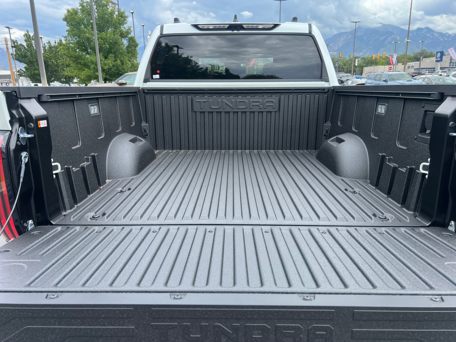 New 2026 Toyota Tundra Platinum w/ Tow Tech Package AWD/4WD image 16