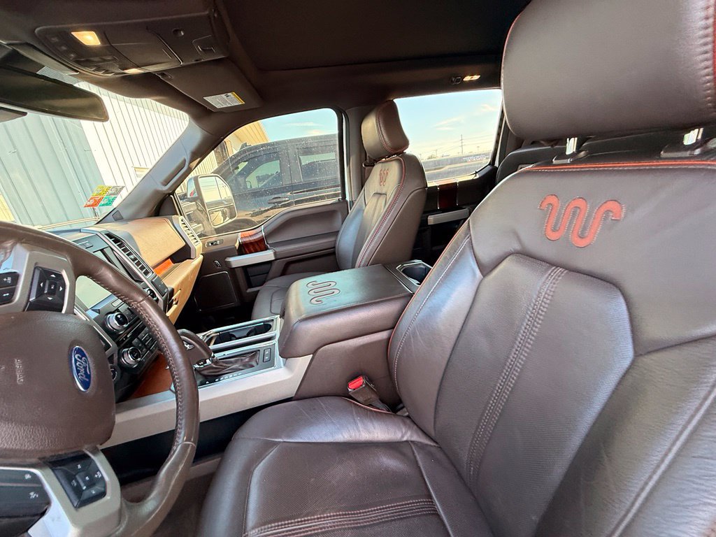 Used 2016 Ford F150 King Ranch w/ Equipment Group 601A Luxury AWD/4WD image 9