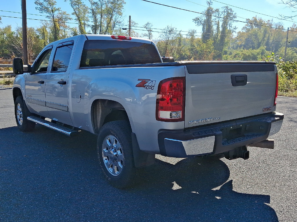 Used 2012 GMC Sierra 2500 SLE w/ SLE Preferred Package AWD/4WD image 6