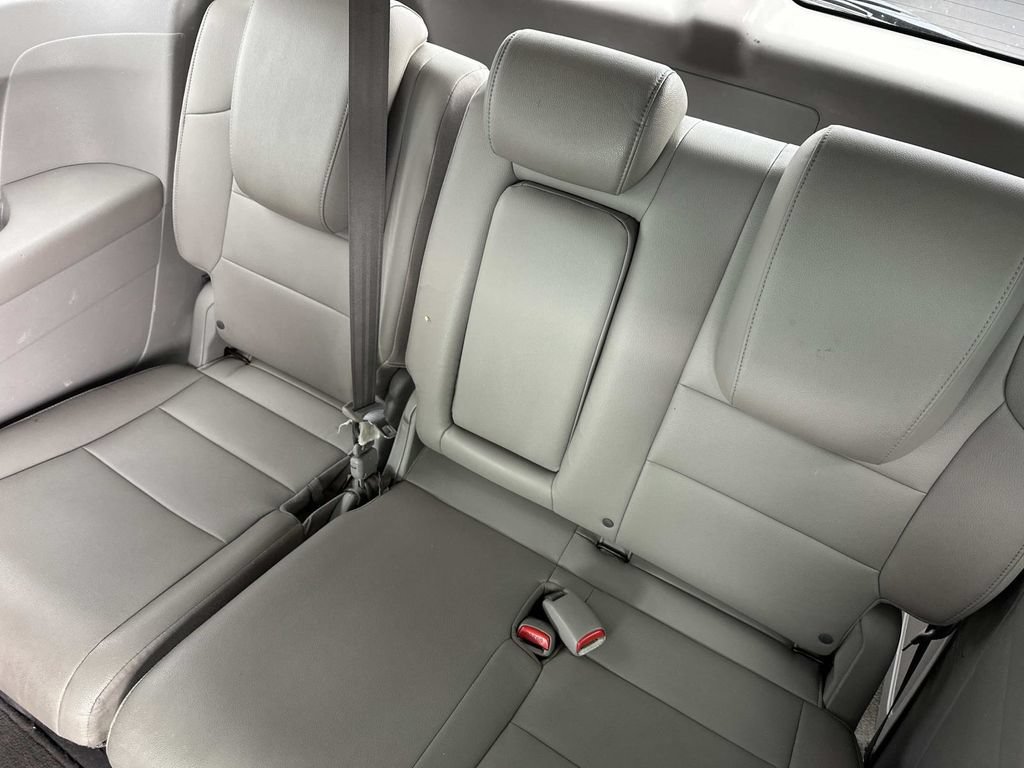 Used 2011 Honda Odyssey Touring image 13
