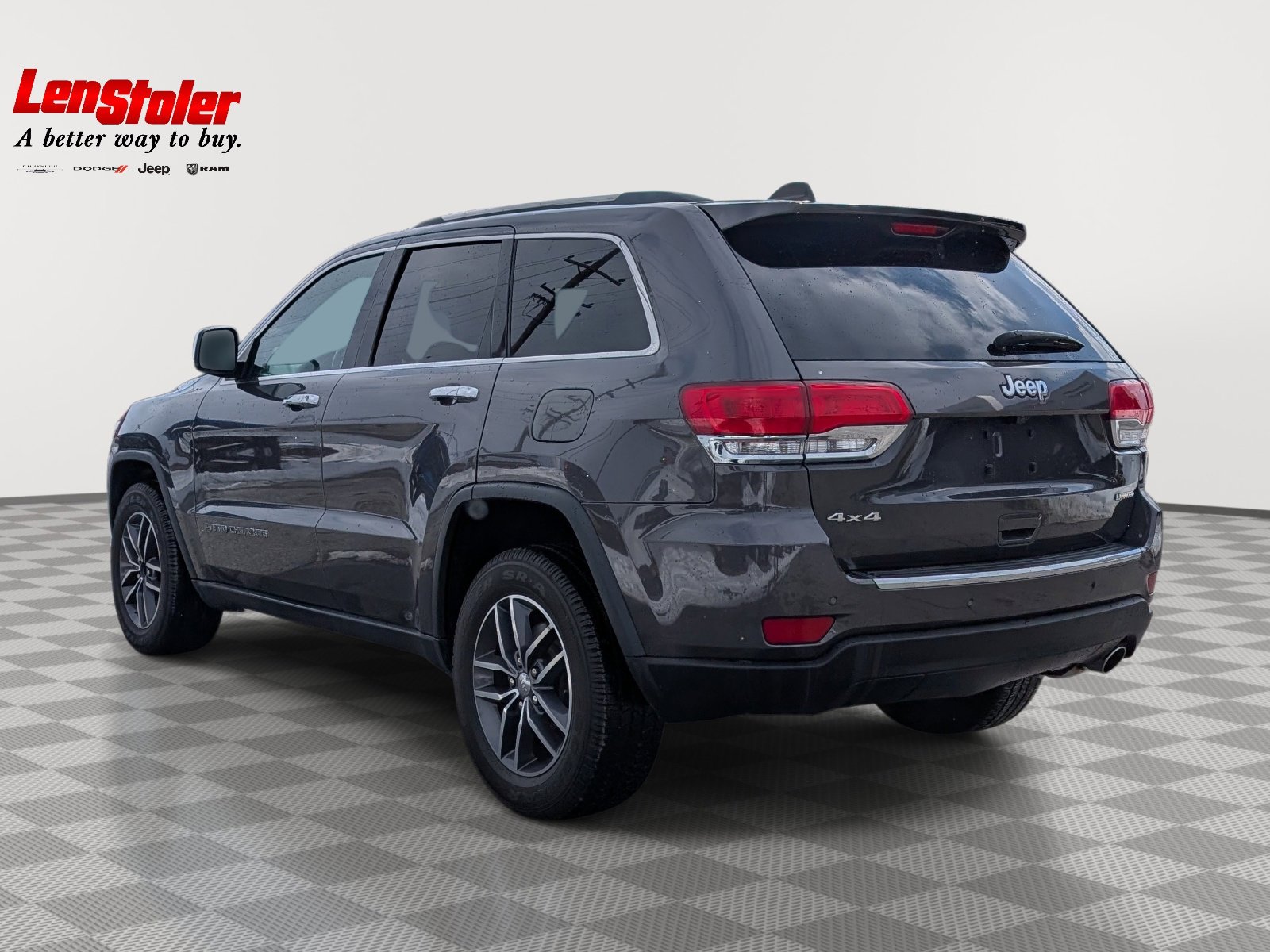 Used 2018 Jeep Grand Cherokee Limited image 3