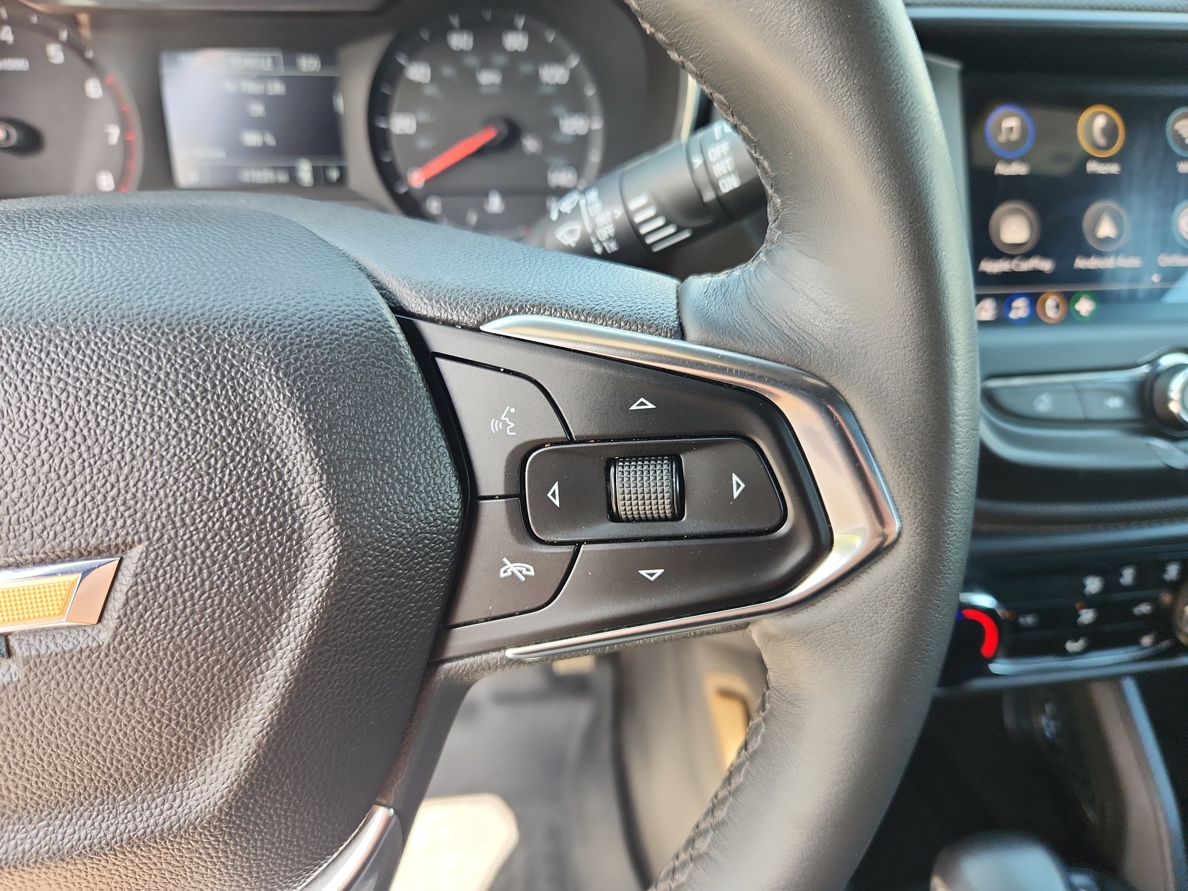 Used 2023 Chevrolet TrailBlazer ACTIV FWD image 30