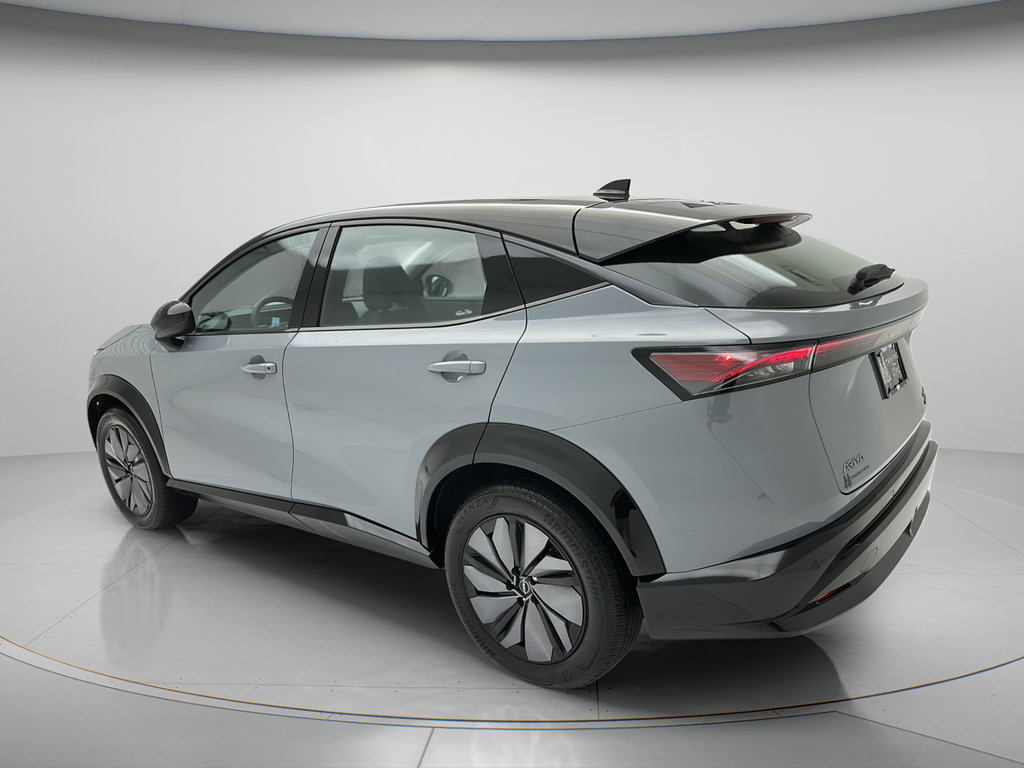 Used 2024 Nissan Ariya AWD image 4